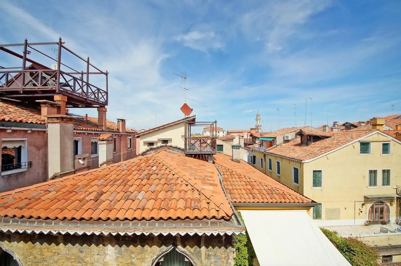 DolceVita Apartments N. 304 Rialto Mercato Venezia 0*,  Italia